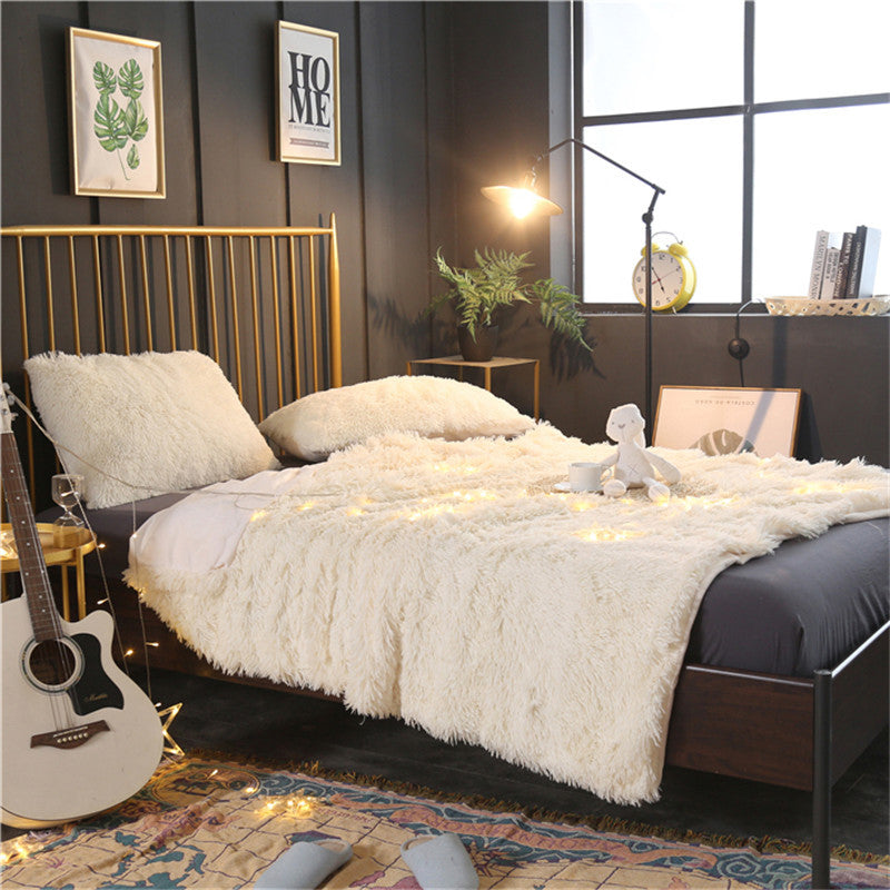 Double-layer long plush blanket