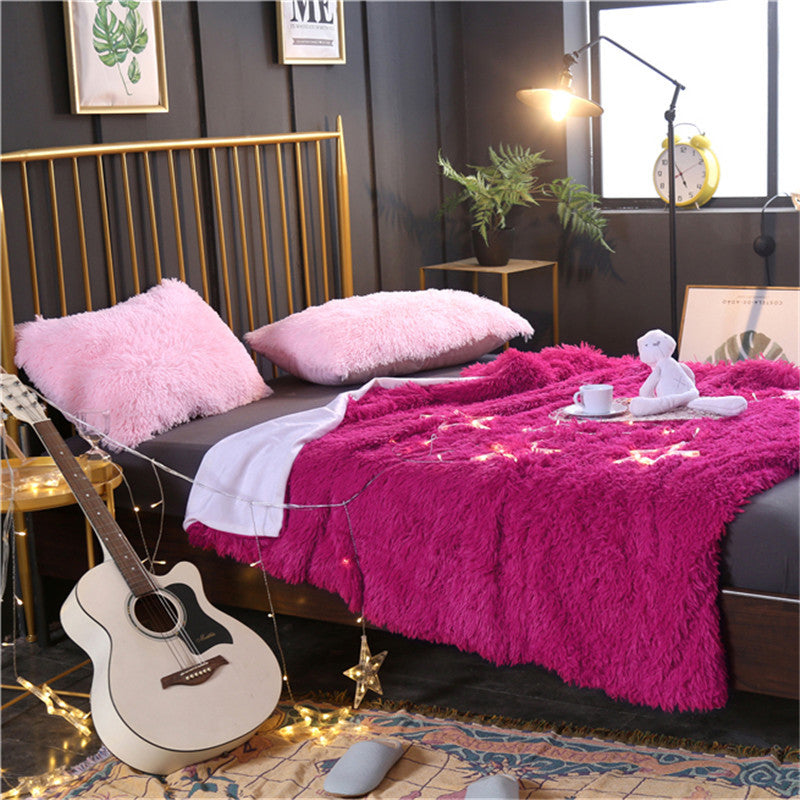 Double-layer long plush blanket